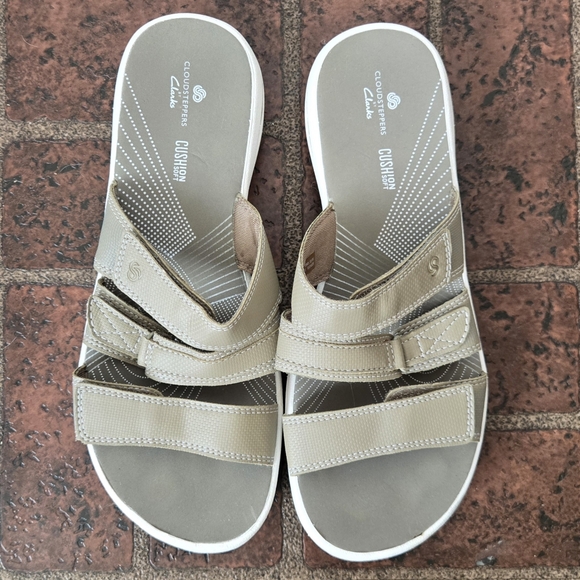 Cloudsteppers Brinkley Coast Sandals Sz 7 - Picture 2 of 4